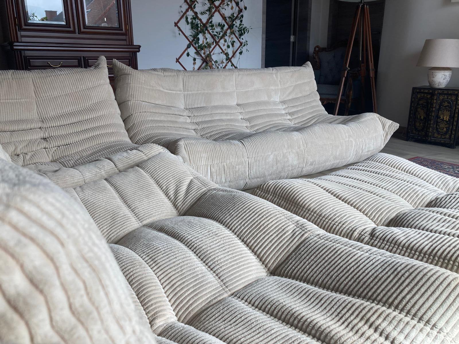 Ensemble complet de 5 pièces Togo en Velours Côtelé Beige, Enlèvement ou Envoi, Cassina sede b&b italia togo mah jong ligne roset knoll vitra