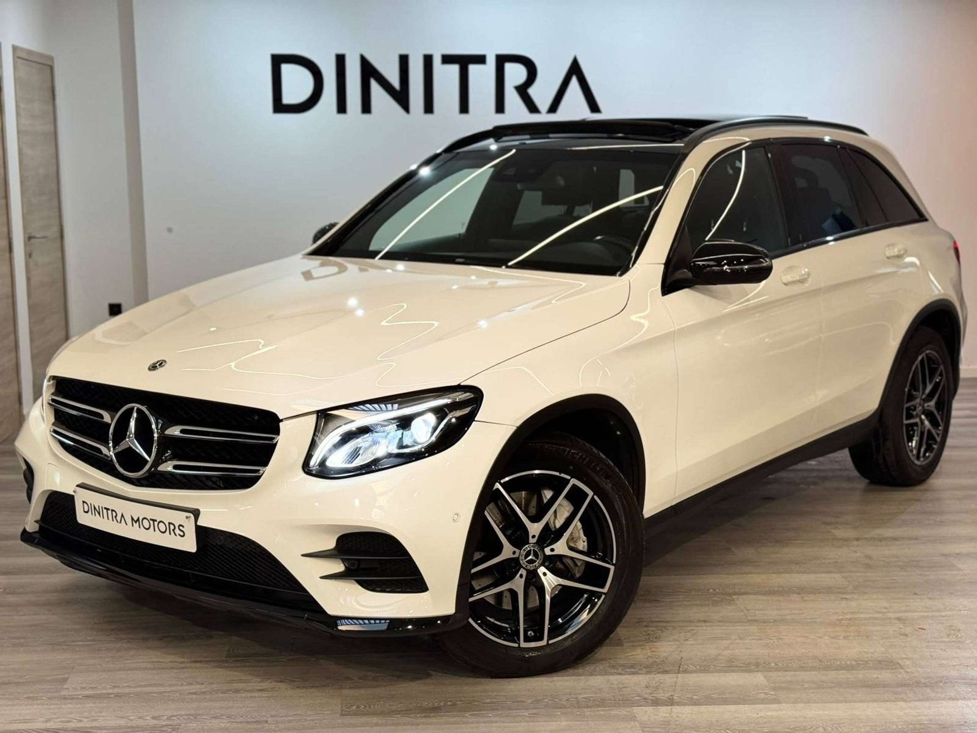 Mercedes-Benz GLC 220 4-Matic AMG - Pano/Burmester/Memory/LE, Autos, Achat, Euro 6, Entreprise, https://public.car-pass.be/vhr/3525b26b-7cf5-4128-8b7e-0036b2f6101e