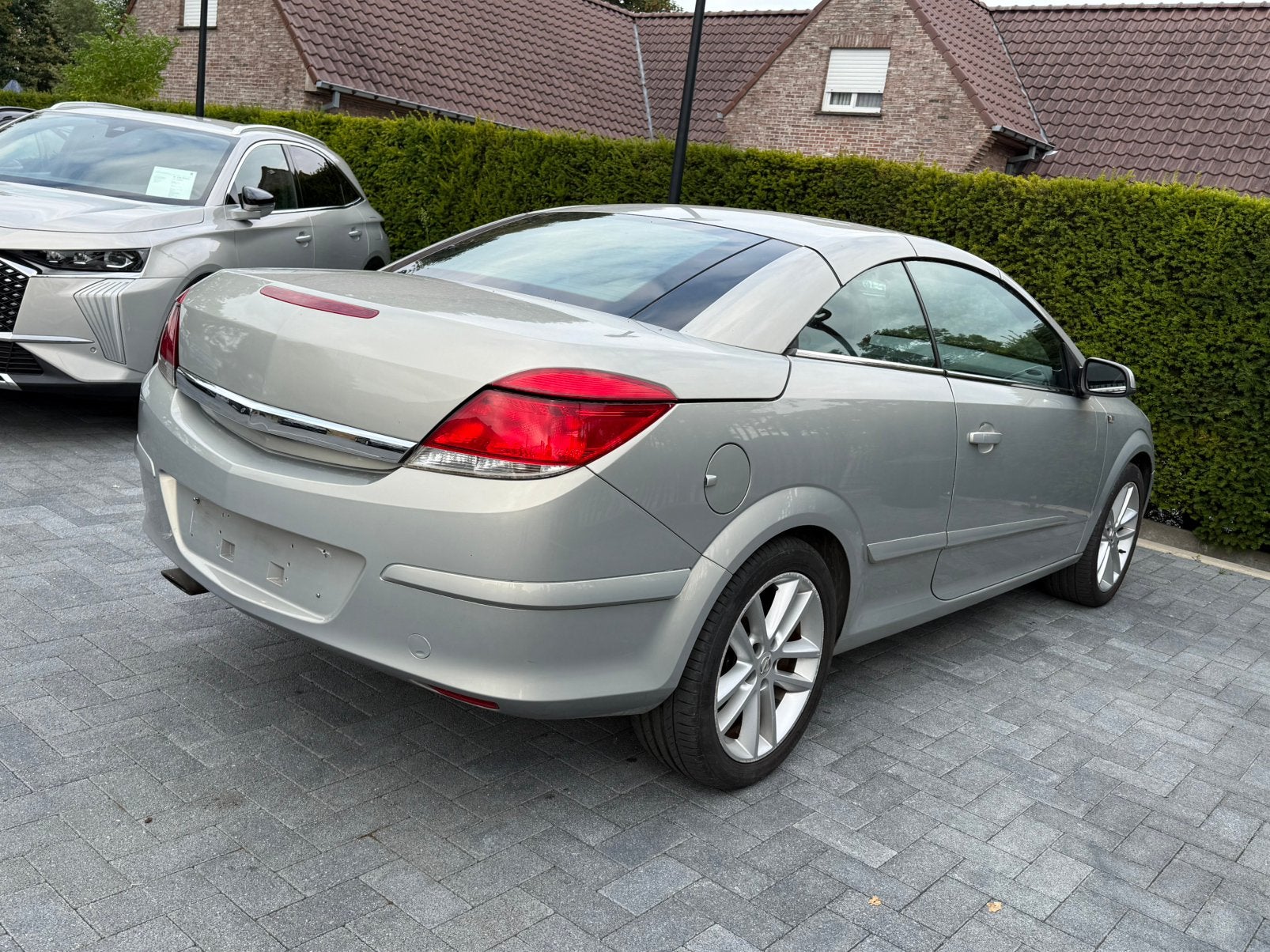 Opel Astra Cabrio 1.6i | Leder | Airco |, Autos, Opel, Cuir, Argent ou Gris, Achat, Cabriolet