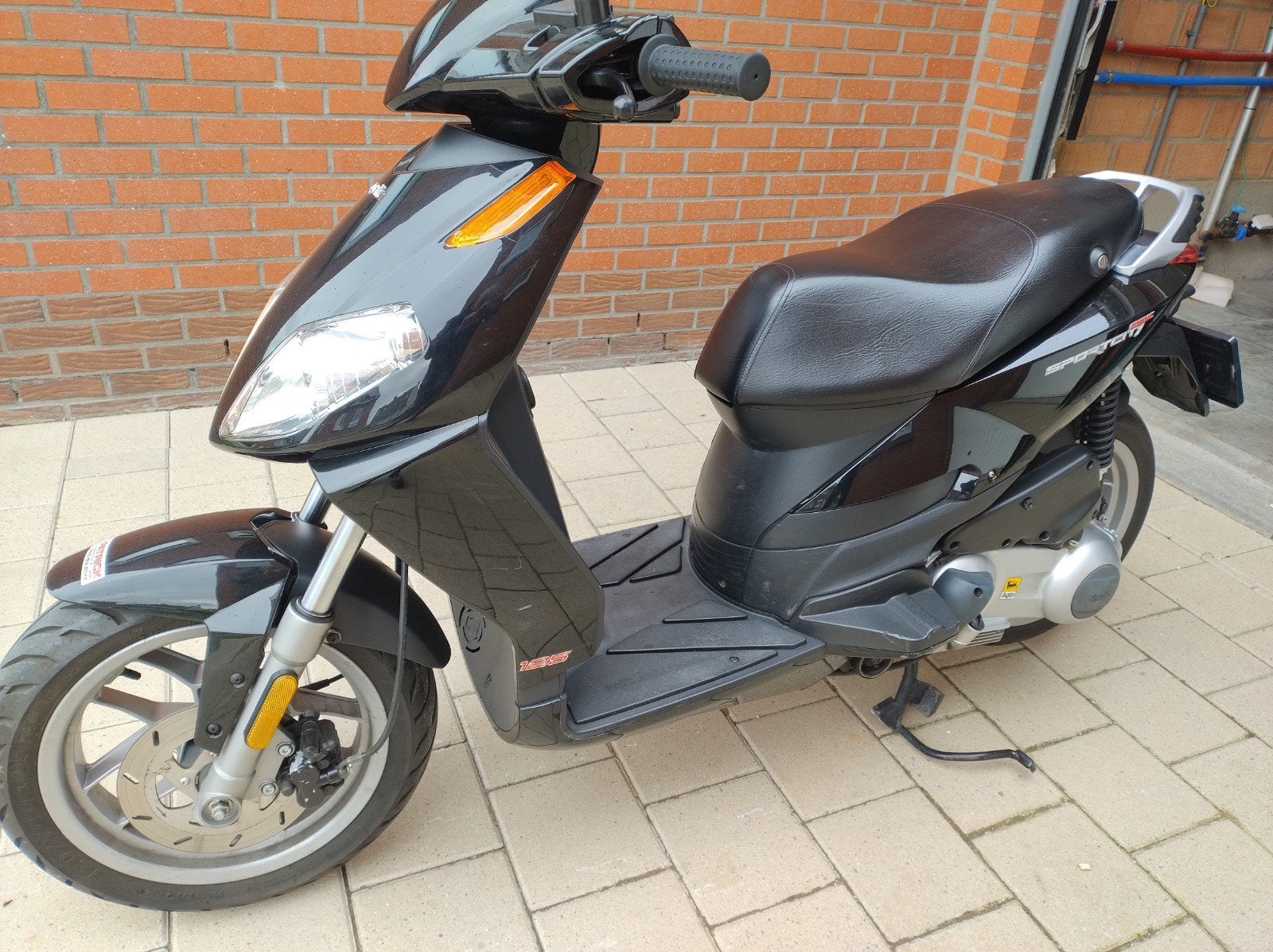 Aprilia sportcityone 125, Ophalen
