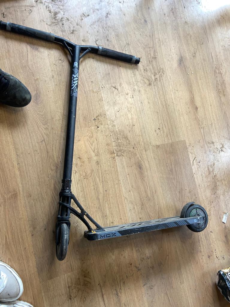 Stunt step, Fietsen en Brommers, Steps, Ophalen, Gebruikt, Gewone step