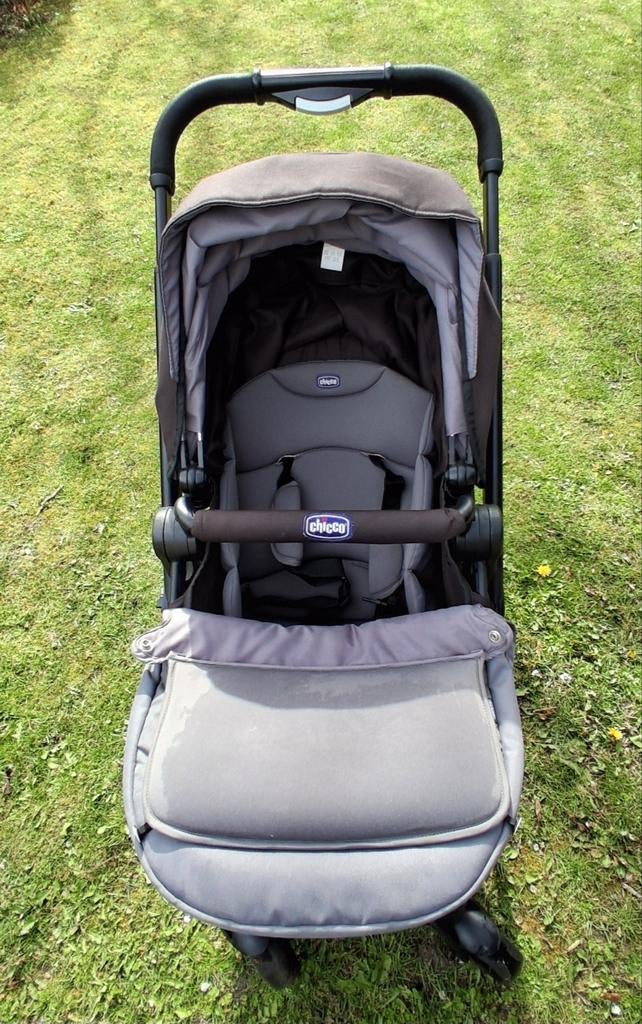 Urban Chicco pousette 2 in 1, Kinderen en Baby's, Ophalen