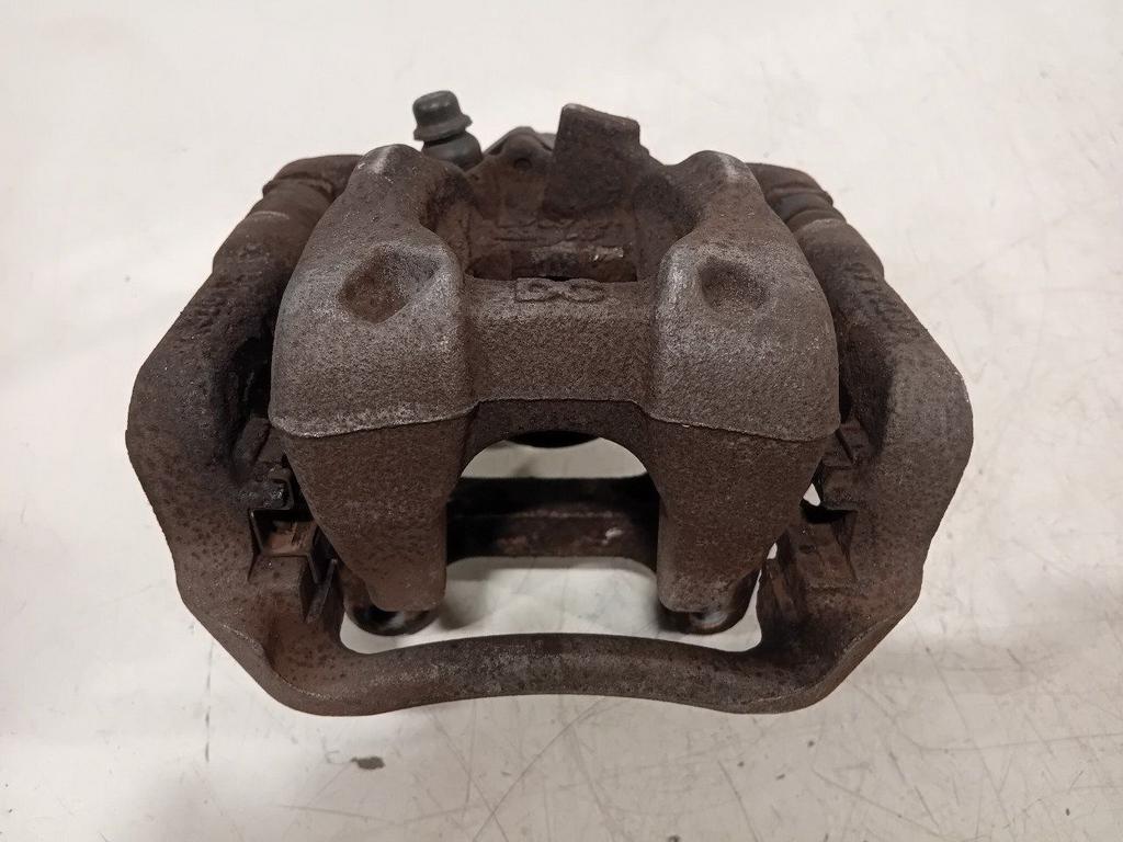 Remklauw links achter Mercedes-Benz A-Klasse, Onderdelen@venauto.nl, Van der Ven Autorecycling B.V., Gebruikt, Ettenseweg 76, 4706 PB Roosendaal, The Netherlands