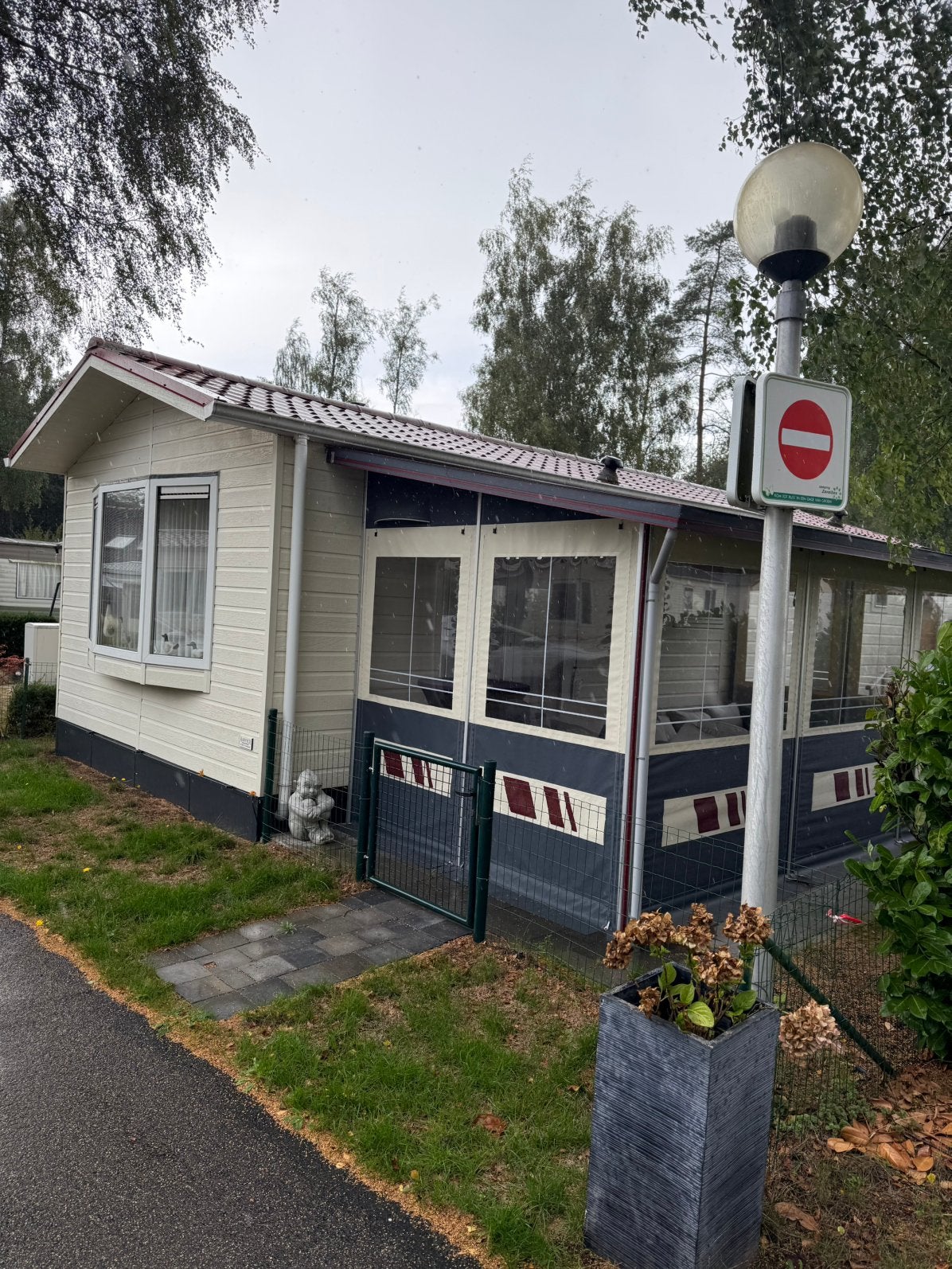 HARWICH STACARAVAN 12x4M ZAVELBOS INSTAPKLAAR  €45.500, Caravans en Kamperen, Stacaravans, Tot en met 2
