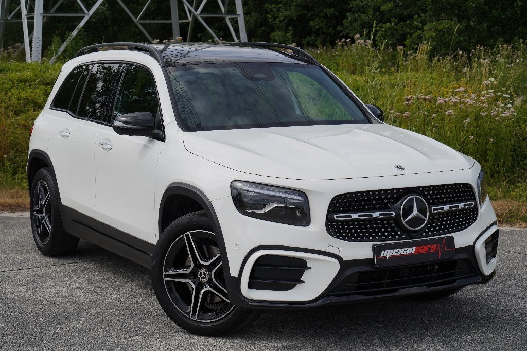 Prachtige Mercedes GLB 180 AMG-Line 1ste eigenaar, Auto's, Dealer onderhouden, Wit, Bedrijf, 5 zetels