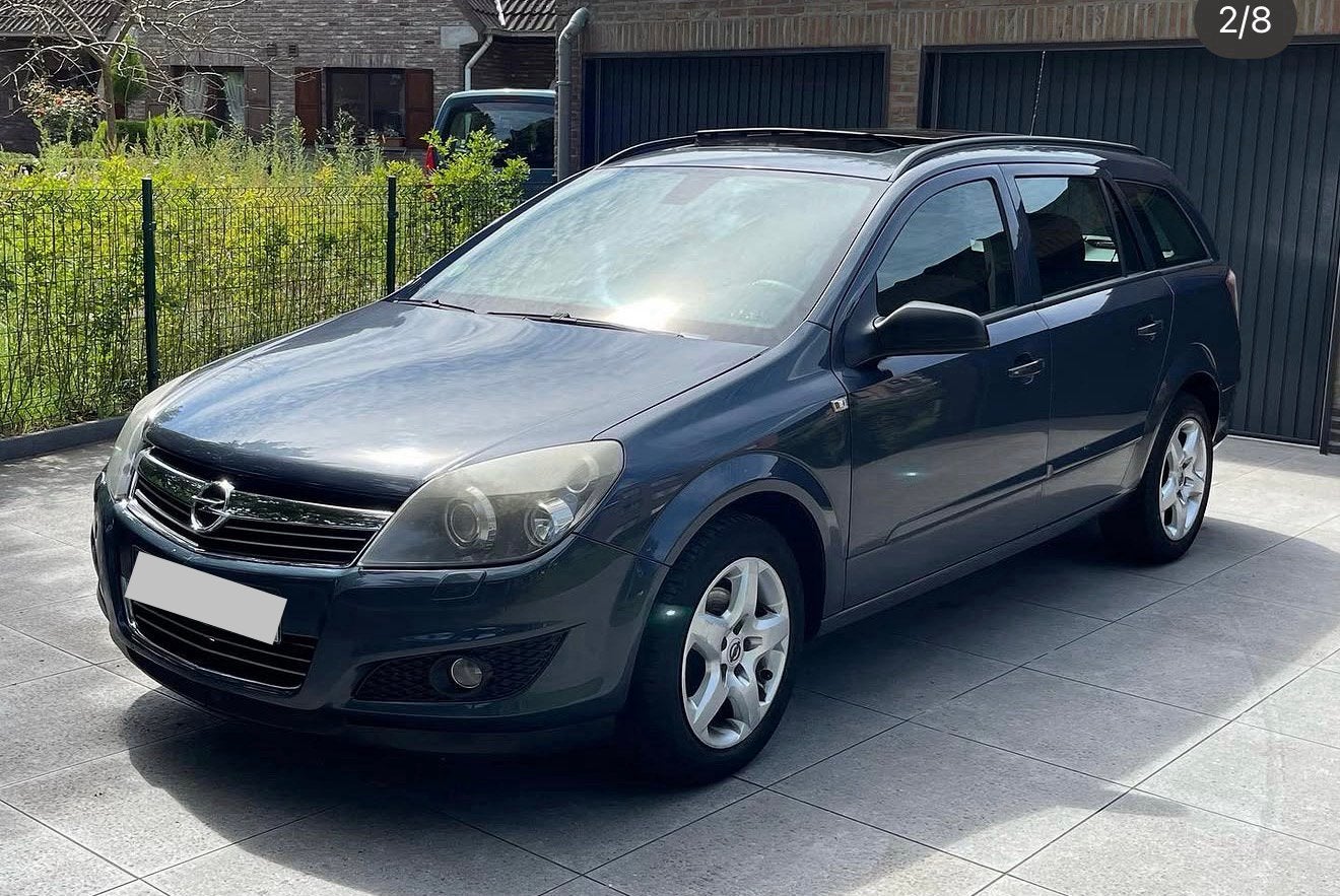 Opel Astra break 1.8i essence/automatique, Autos, Opel, Bluetooth, Achat, Entreprise, Entretenue par le concessionnaire