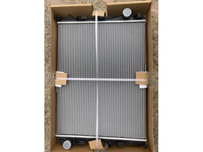 Radiateur d'un Mercedes Diversen, Autos : Pièces & Accessoires, Neuf, -, -, -