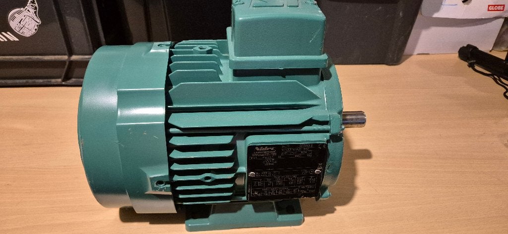 Moteur électrique Nidec Leroy-Somer LSES80LG – 1,1 kW, Bricolage & Construction, Enlèvement, Neuf, Moteur électrique, 1800 tpm ou plus