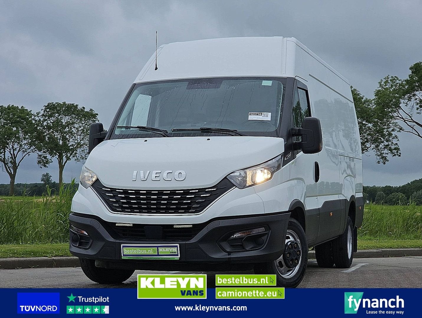 Iveco DAILY 35C18 L2H2 3L Dubbellucht!, Auto's, Automaat, Iveco, Wit, Bedrijf