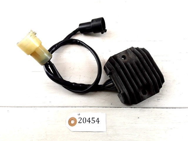 ZX6R 2000 - 2002 Kawasaki Spanningsregelaar D1-38336, Motoren
