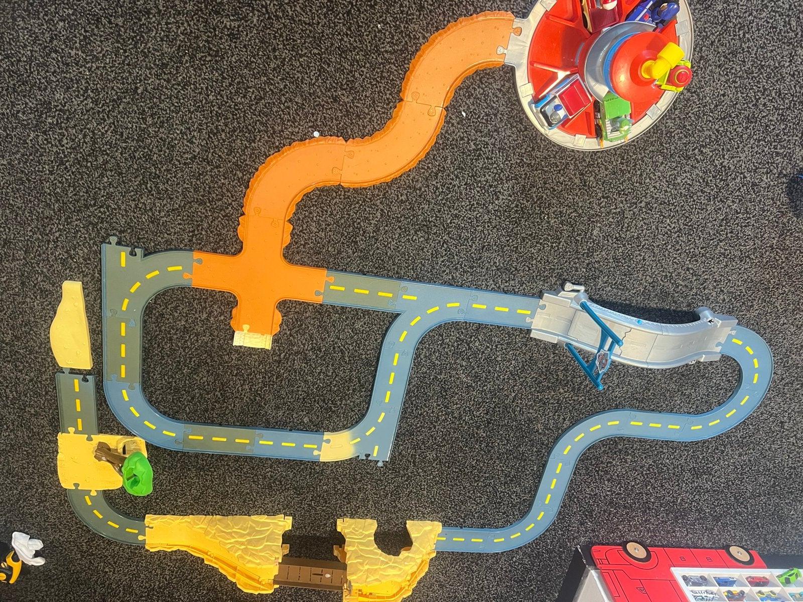 Paw Patrol toren twee sets, Ophalen, Zo goed als nieuw