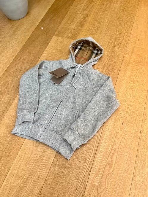 grijze zipper hoodie burberry, Vêtements | Hommes, Pulls & Vestes, Gris, Comme neuf, Autres tailles, Burberry