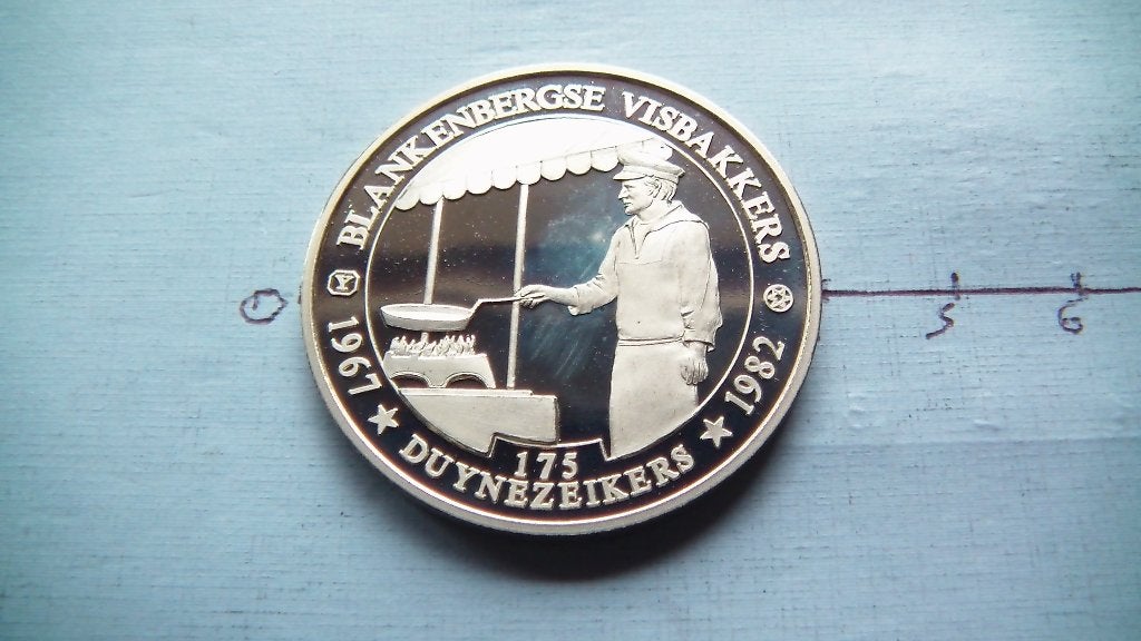 médaille blankenbergse 1982 gris, Enlèvement
