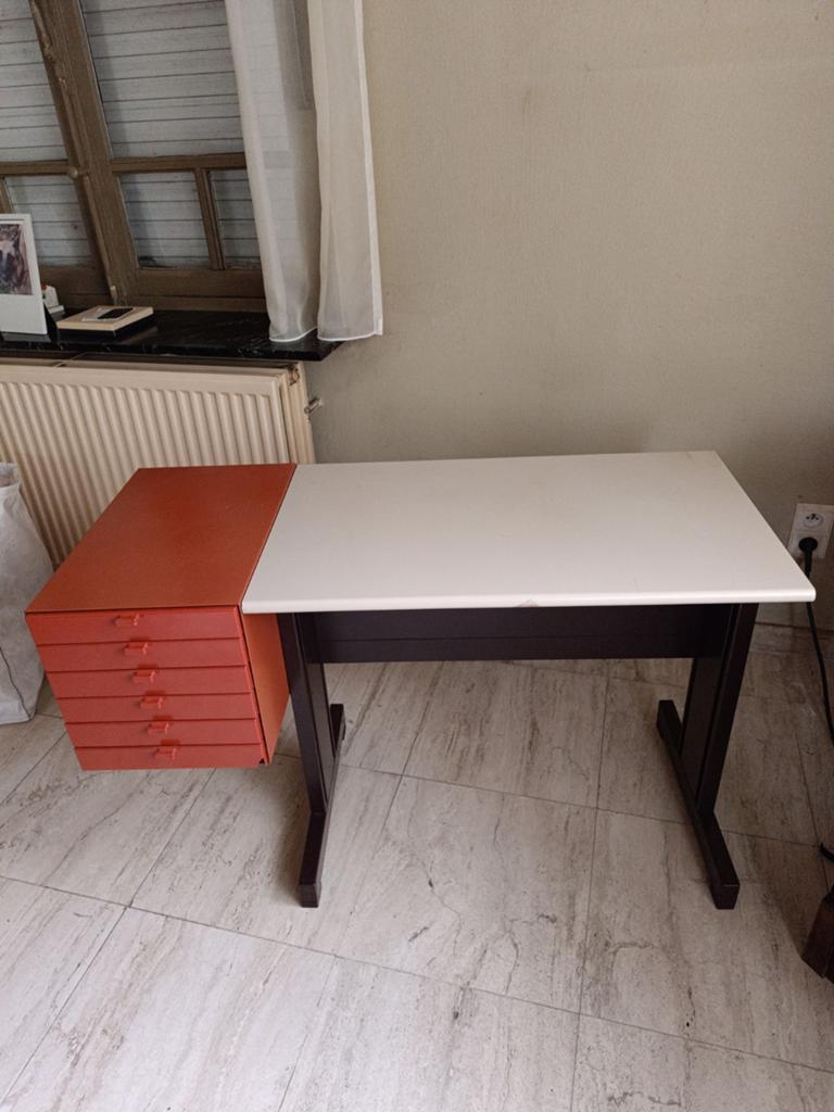 Vintage bureau in stijl van Olivetti Synthesis / Ettore Sott, Vintage, Ophalen, Oranje