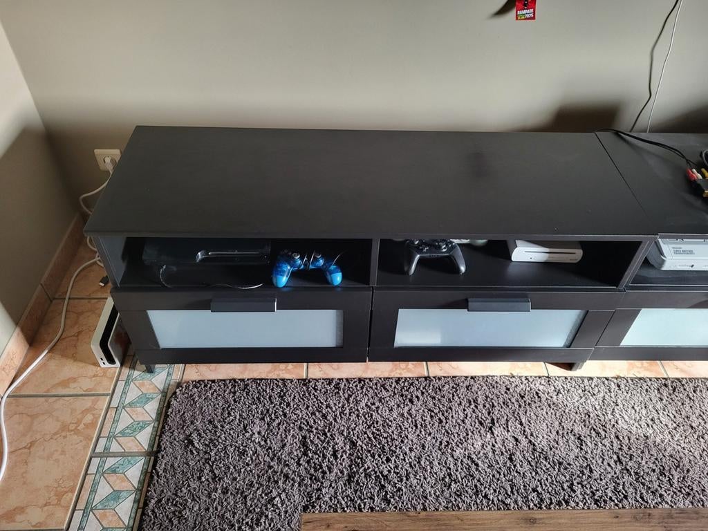 TV-meubel (BRIMNES) IKEA, Maison & Meubles, Armoires | Mobilier de télévision, Enlèvement
