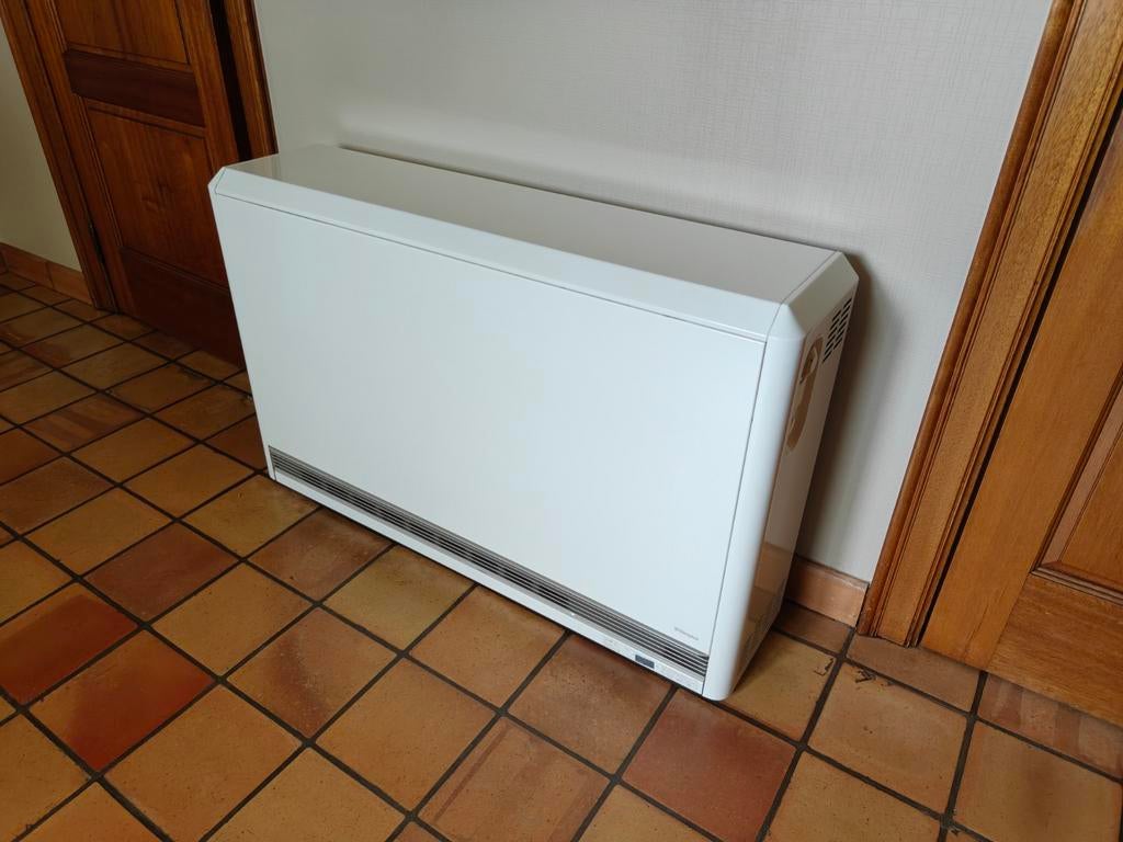 2x Dimplex VFMi 30 C accumulatiekachel werkend aangesloten, Doe-het-zelf en Bouw, Ophalen, Zo goed als nieuw, Radiator