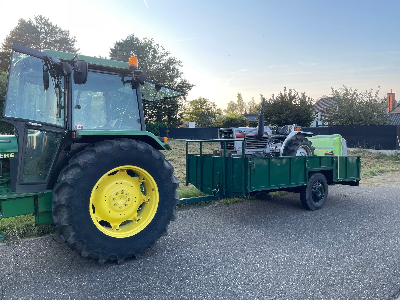 Aanhanger tractor, Articles professionnels, Agriculture | Outils, Cultures, Culture de fruits, Élevage, Autre, Transport, Enlèvement