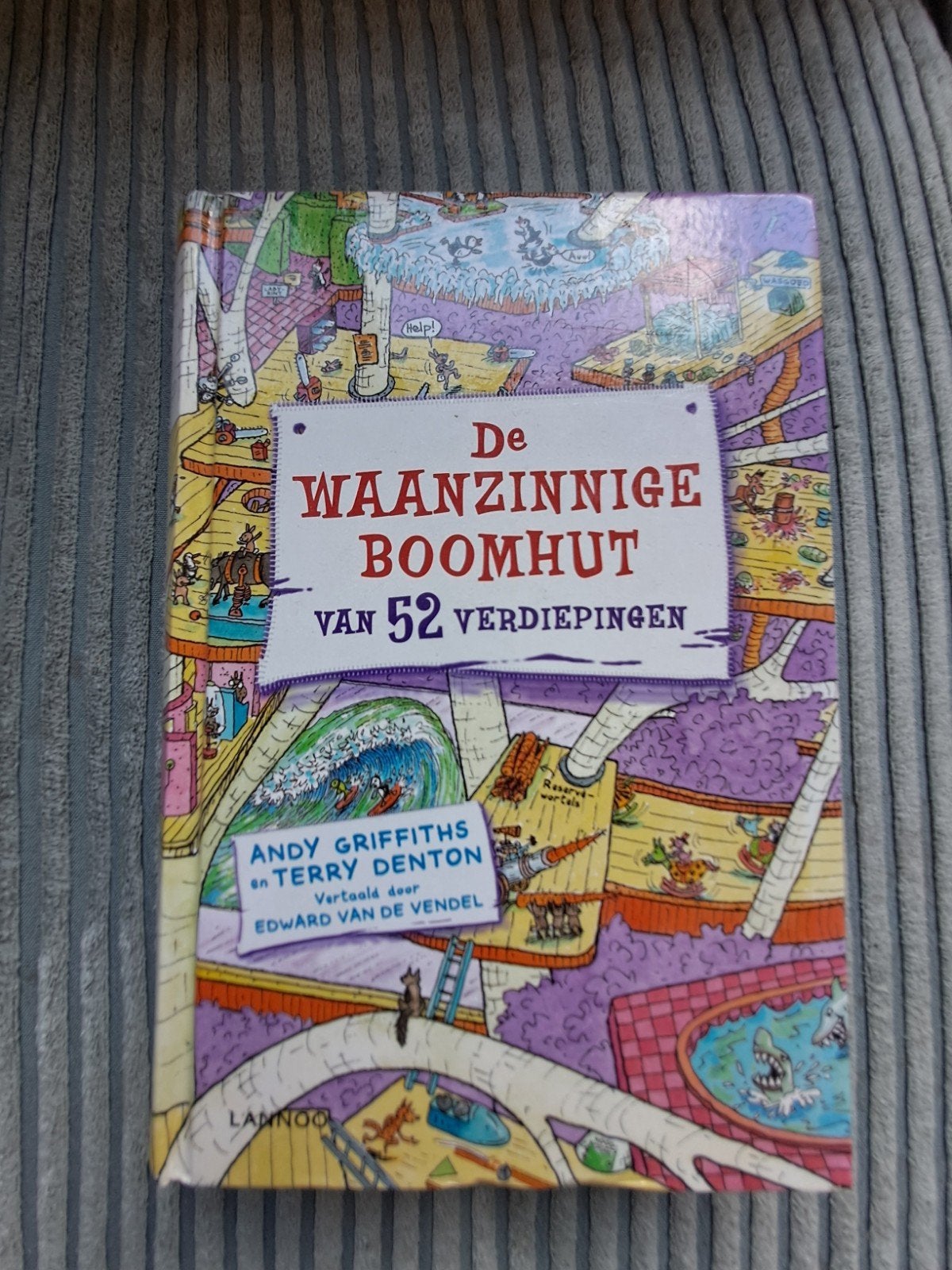 de waanzinnige boomhut 52, Ophalen