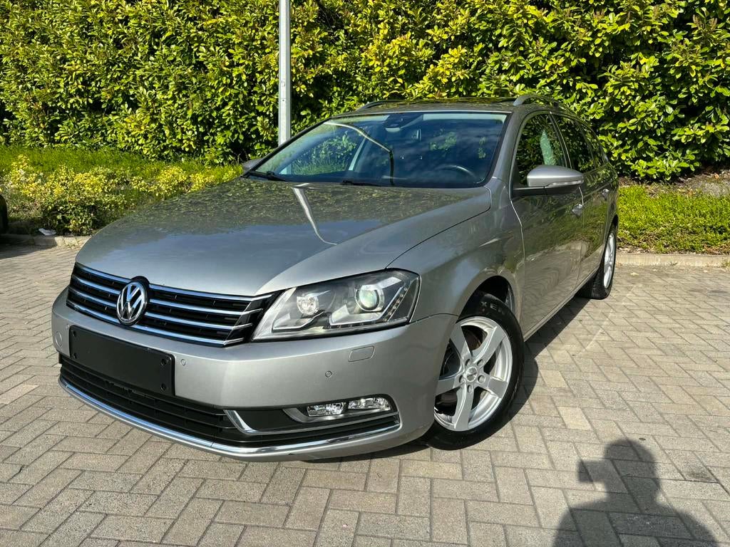 Passat break 1.6 tdi 230 000 klm 2014 tres propre, Achat, Entreprise, Boîte manuelle, Noir