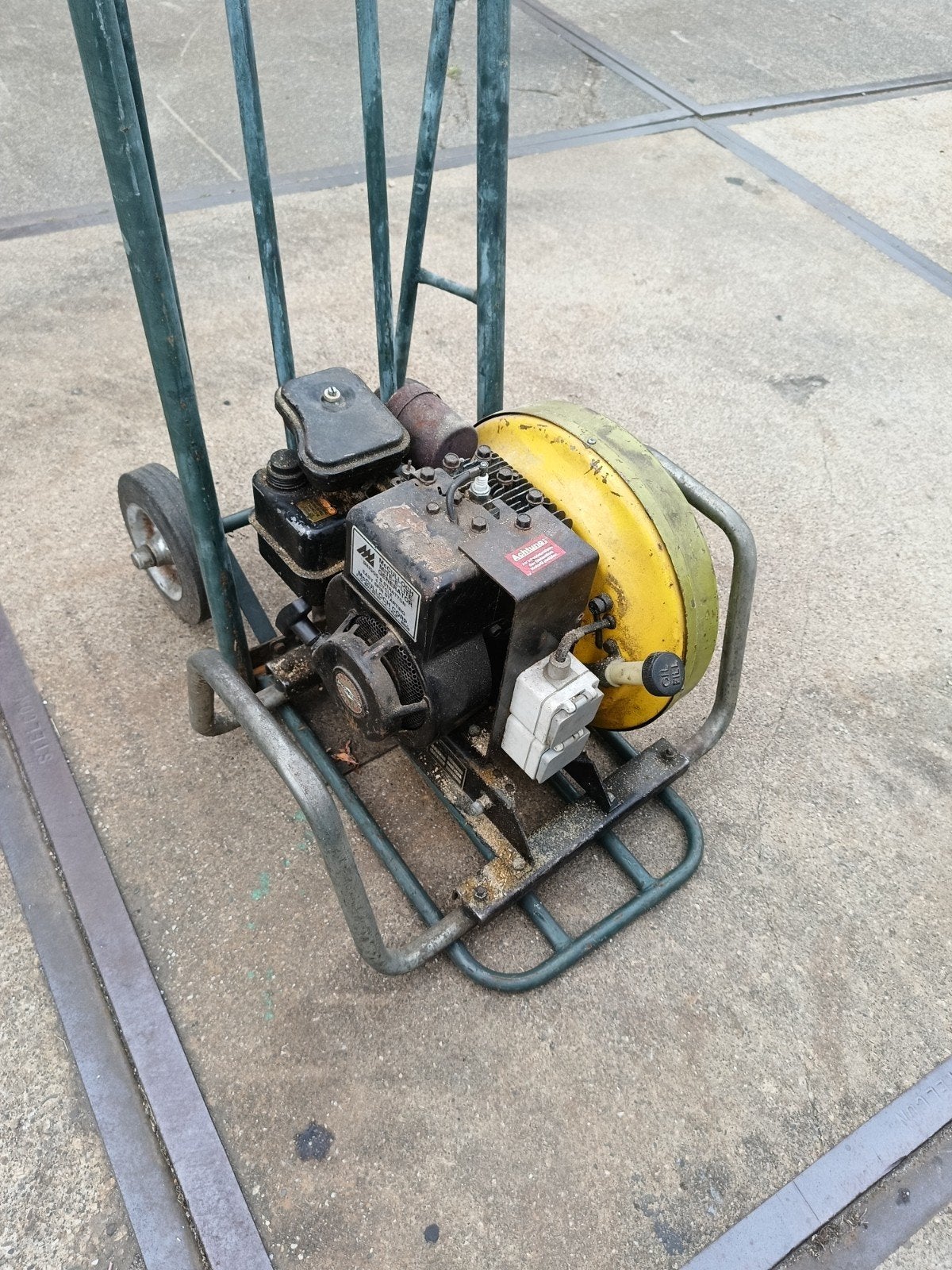 aggregaat b&s 1kva, Ophalen