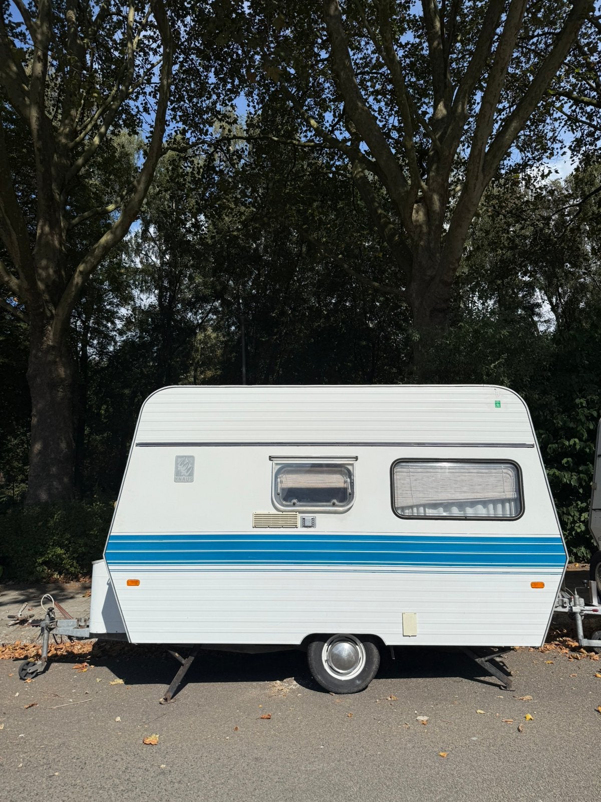 Caravane Knaus -750 kg, Réfrigérateur, 4 à 5 mètres, Particulier, 500 - 750 kg