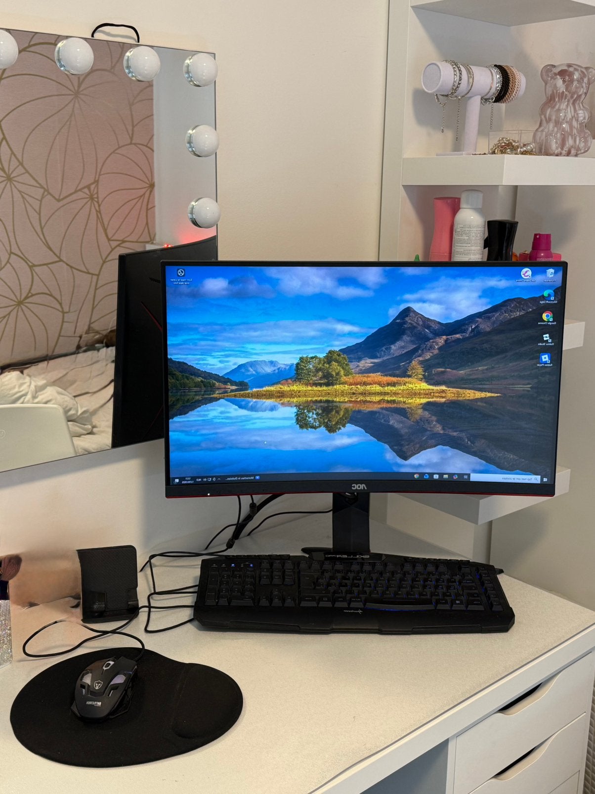 Gaming PC + 27" Curved AOC 144Hz Monitor, Computers en Software, Monitoren, Ophalen, Zo goed als nieuw, Gaming