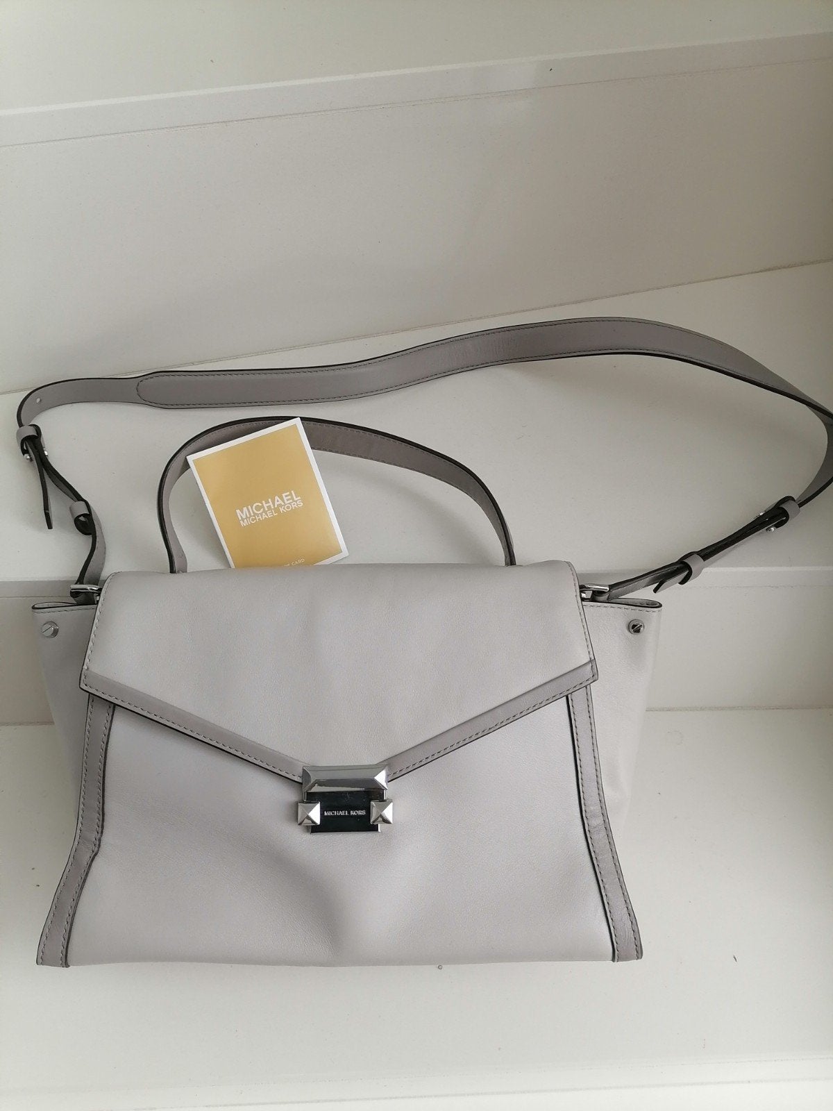Sac à main femme de Michael Kors, Enlèvement ou Envoi, Neuf, Gris, Sac à main