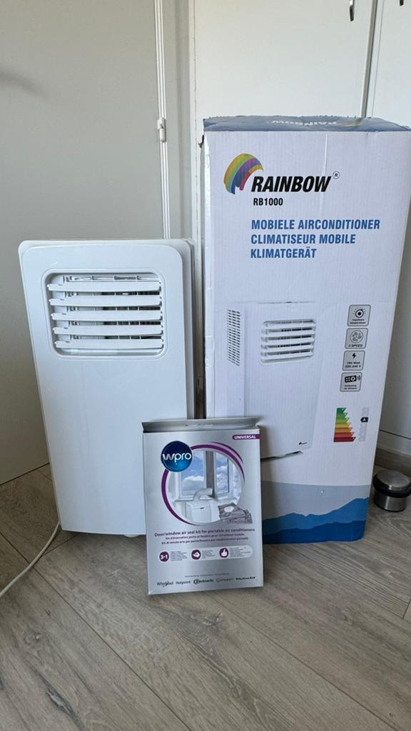 Mobiele airco + afdichting, Elektronische apparatuur, Airco's, Ophalen, Zo goed als nieuw, Mobiele airco