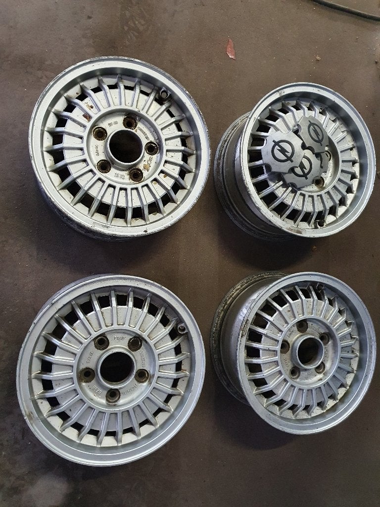 OPEL, Auto-onderdelen, Banden en Velgen, Ophalen, Velg(en)