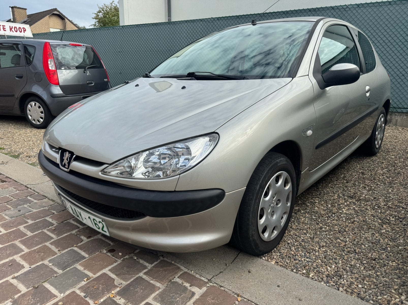Peugeot 206 1.1i 2005 80000km! Nieuwe DR + WP! Gekeurd!, Auto's, Bedrijf, Handgeschakeld, Centrale vergrendeling, Te koop