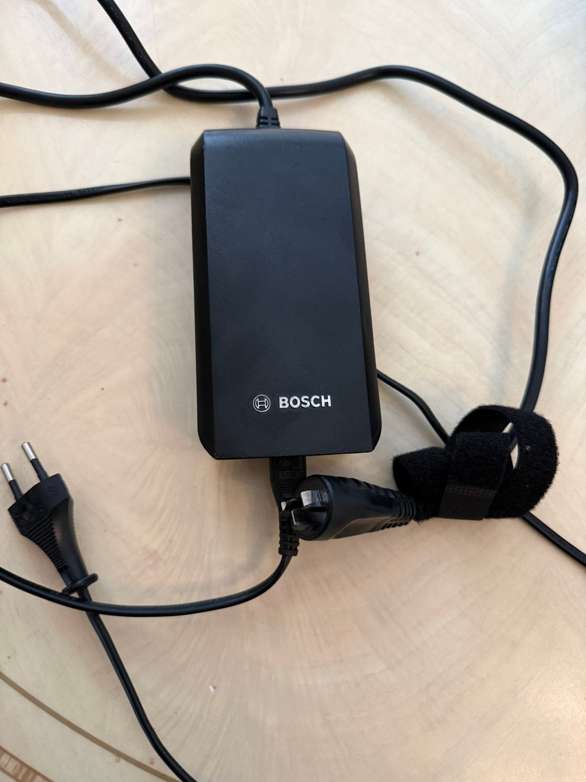 Bosch Smart System Charger - Chargeur pour vélo électrique, Vélos & Vélomoteurs, Comme neuf