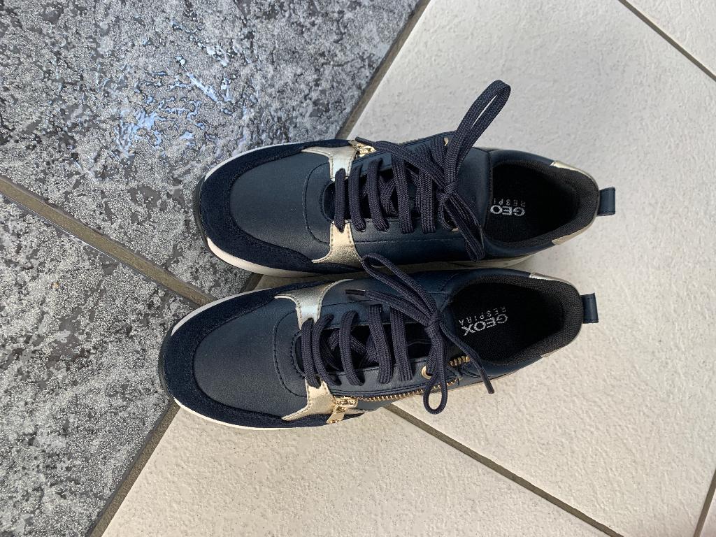 Geox sneakers, nieuw, 37, Geox, Blauw, Ophalen of Verzenden, Sneakers