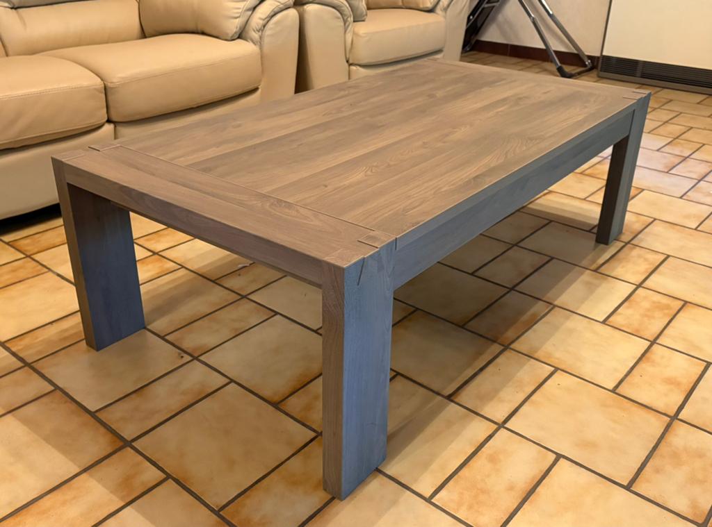 Moderne woonkamertafel, Ophalen