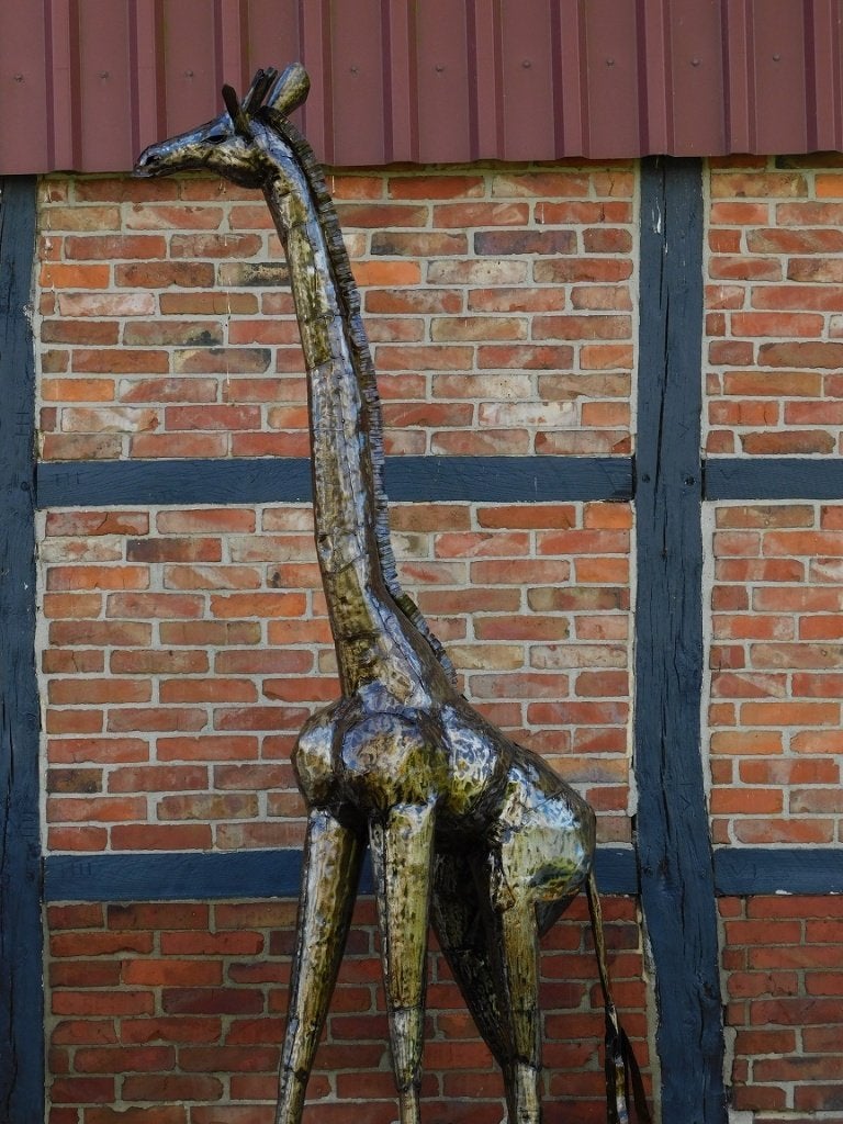 Giraffe Malaika - 290 cm - Handgemaakt en Uniek, Antiek en Kunst, Beeld, Ophalen of Verzenden, 290 cm, Bruin