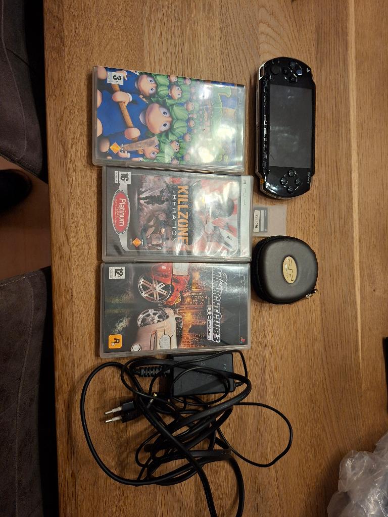 Playstation portable + games, Ophalen, Gebruikt