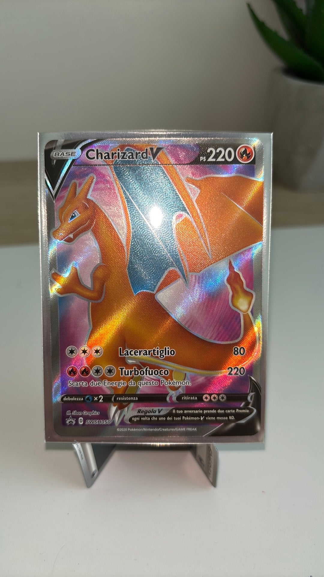 Charizard V, Ophalen, Zo goed als nieuw, Losse kaart, Foil