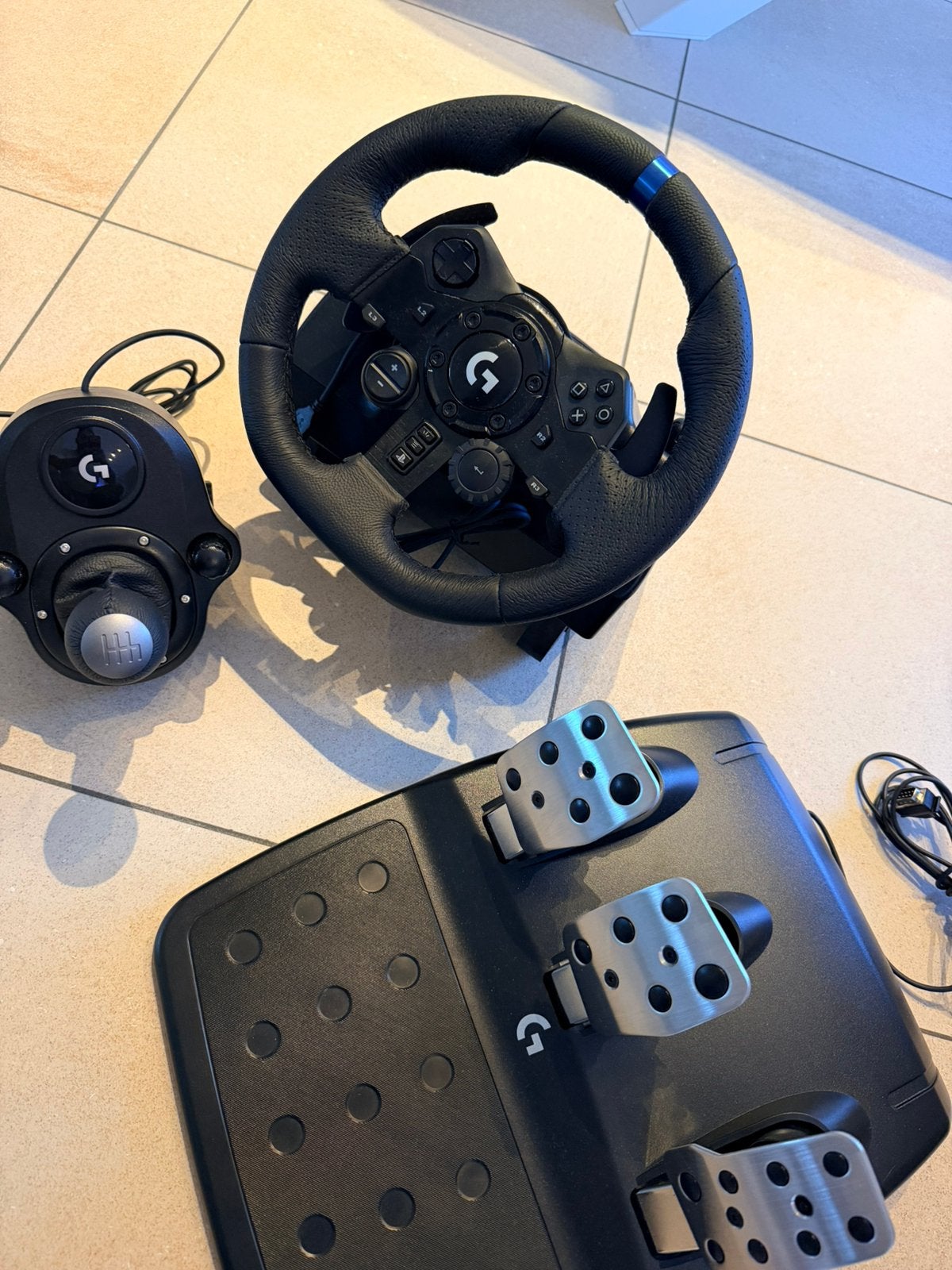 LOGITECH G923 SE Stuurwiel Combo Shifter - Nieuwstaat!, Ophalen, Zo goed als nieuw