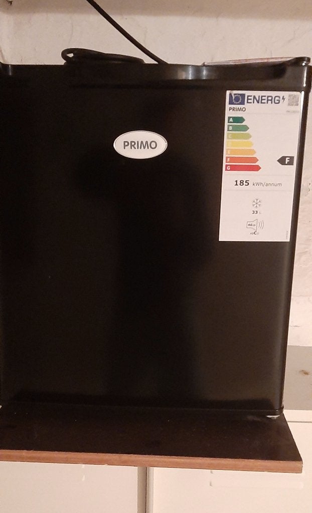 Mini diepvriezer, Elektronische apparatuur, Minder dan 85 cm, Minder dan 60 cm, Zo goed als nieuw, Vrijstaand