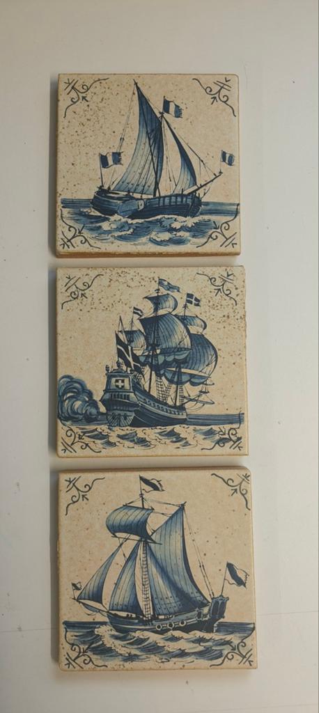 3 keramische tegeltjes - Delfts blauw (11x11cm), Antiek en Kunst, Ophalen of Verzenden