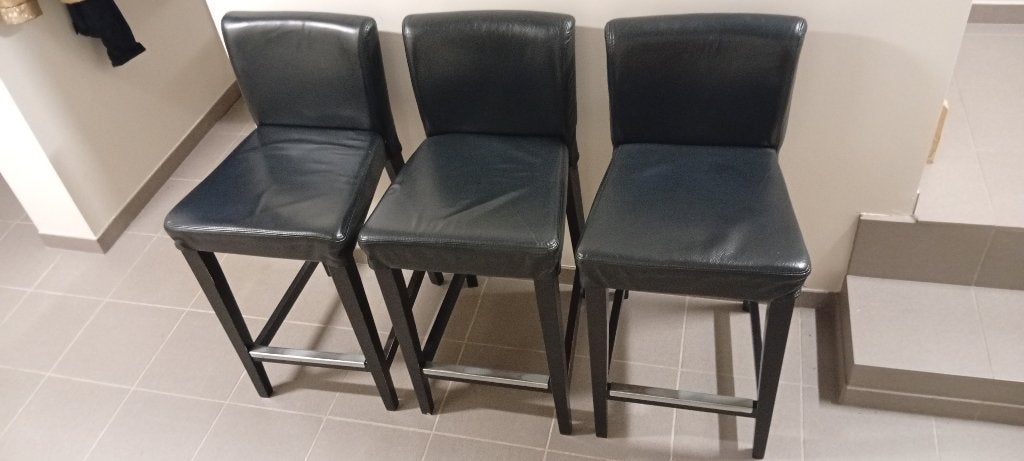 Bar krukken, Huis en Inrichting, Barkrukken, Gebruikt, Met voetsteun, 60 tot 90 cm, 3 krukken