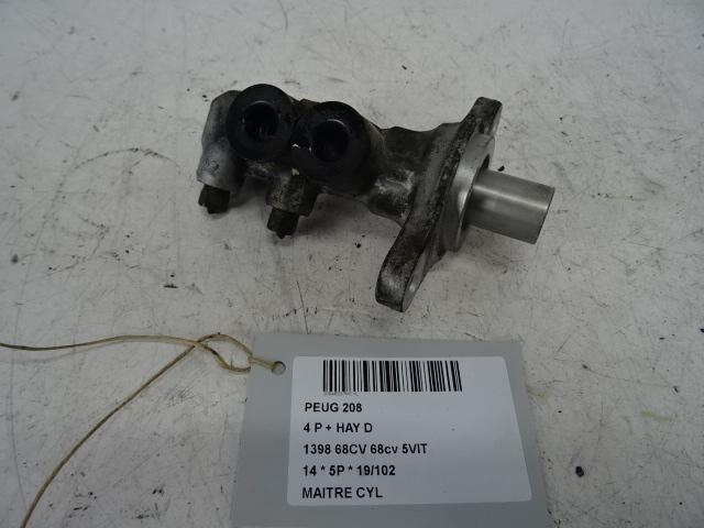 MAITRE CYLINDRE DE FREIN Peugeot 208 I (CA / CC / CK / CL), Utilisé, Peugeot