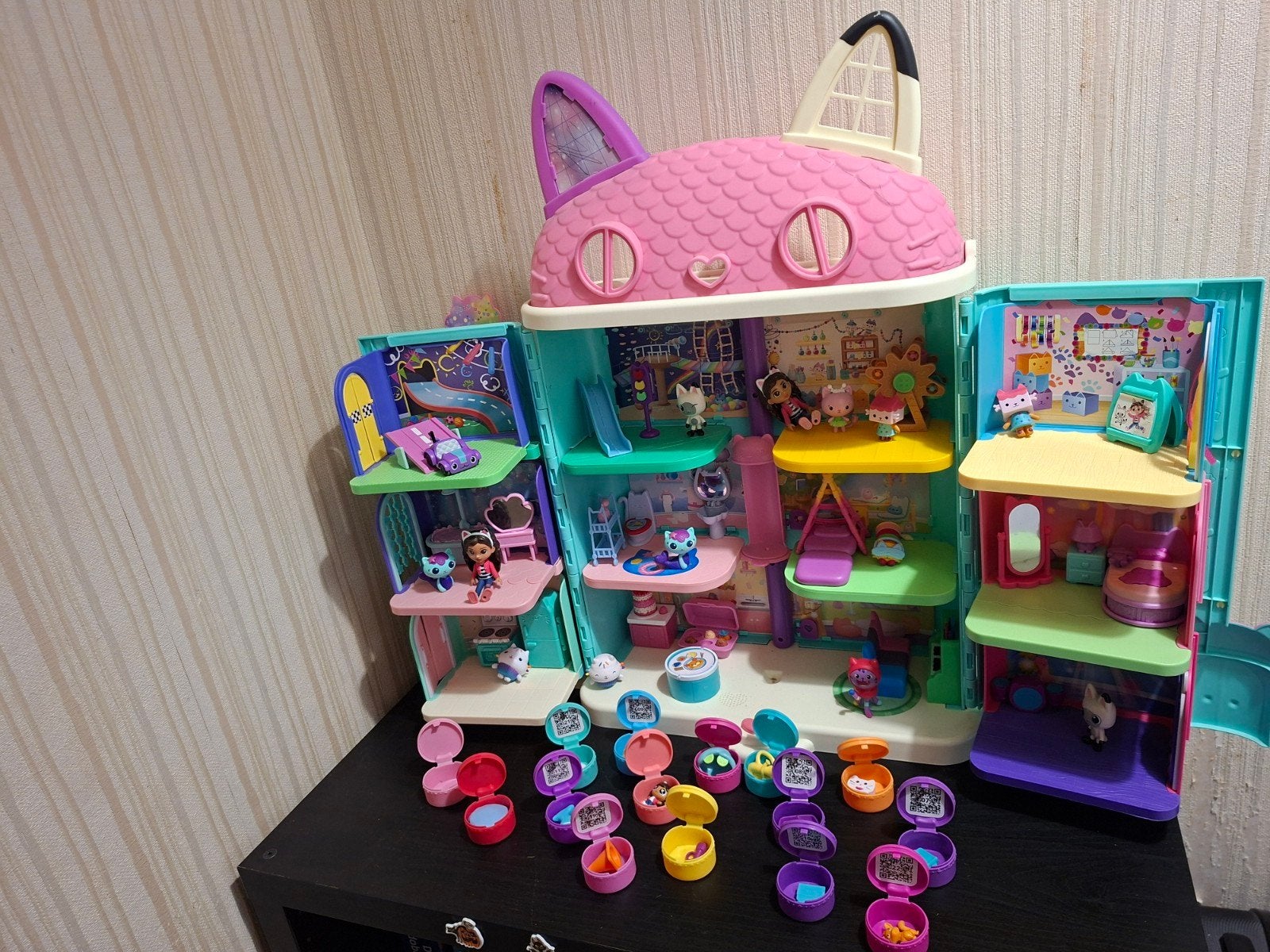 gabby's poppenhuis met toebehoren, Ophalen, Poppenhuis