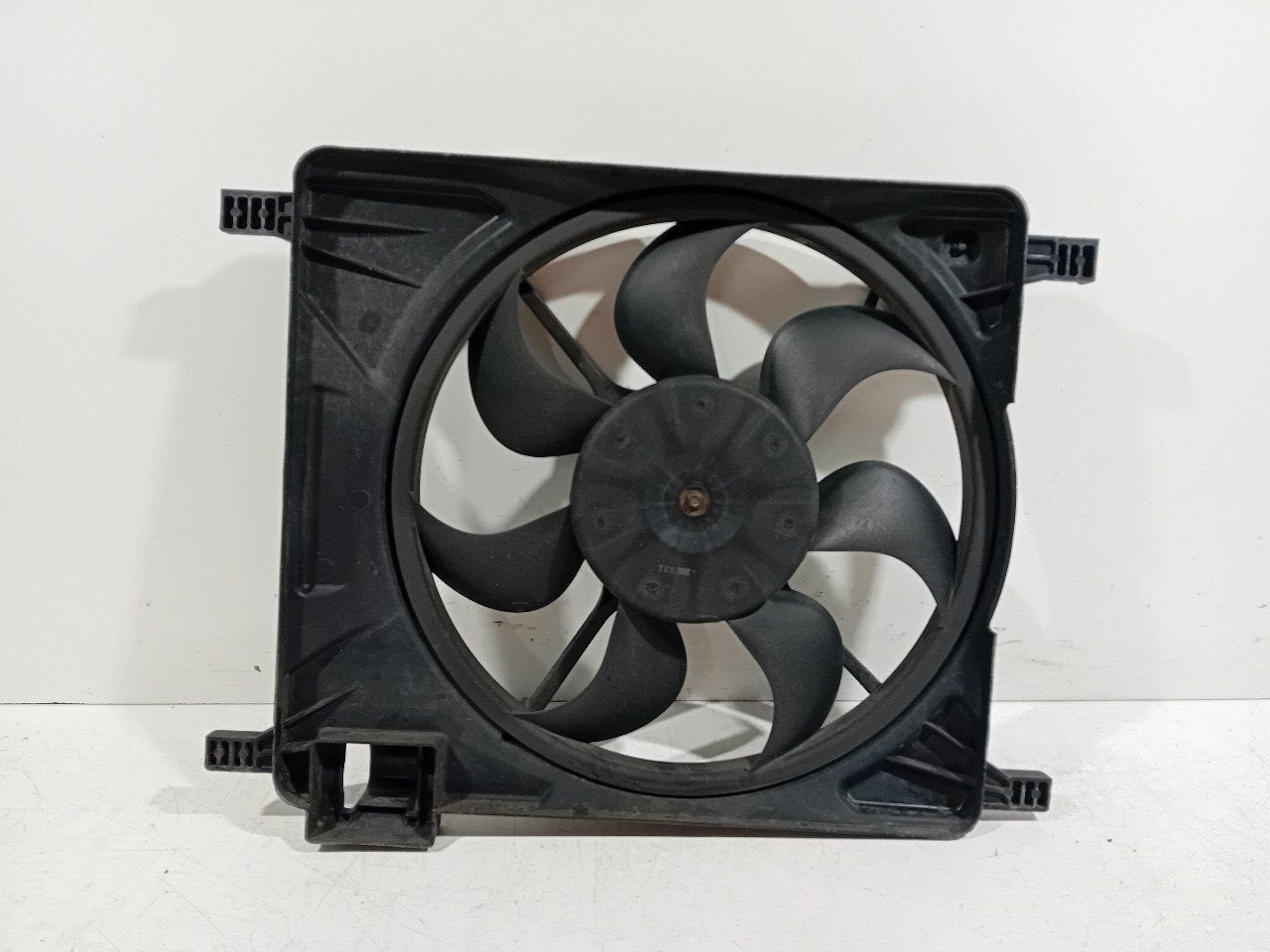 Koelventilator Chevrolet Spark, Onderdelen@venauto.nl, Van der Ven Autorecycling B.V., Gebruikt, Ettenseweg 76, 4706 PB Roosendaal, The Netherlands