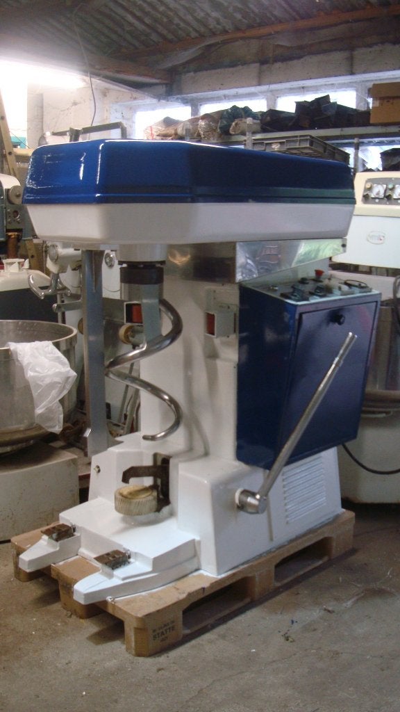 Pétrin spirale 100 kgs boulangerie bakkerij, Enlèvement, Utilisé, Boulangerie et Boucherie