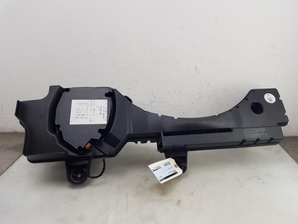 SUBWOOFER Audi E-Tron (GEN) (01-2018/-) (|4KE035621|), Utilisé, Audi