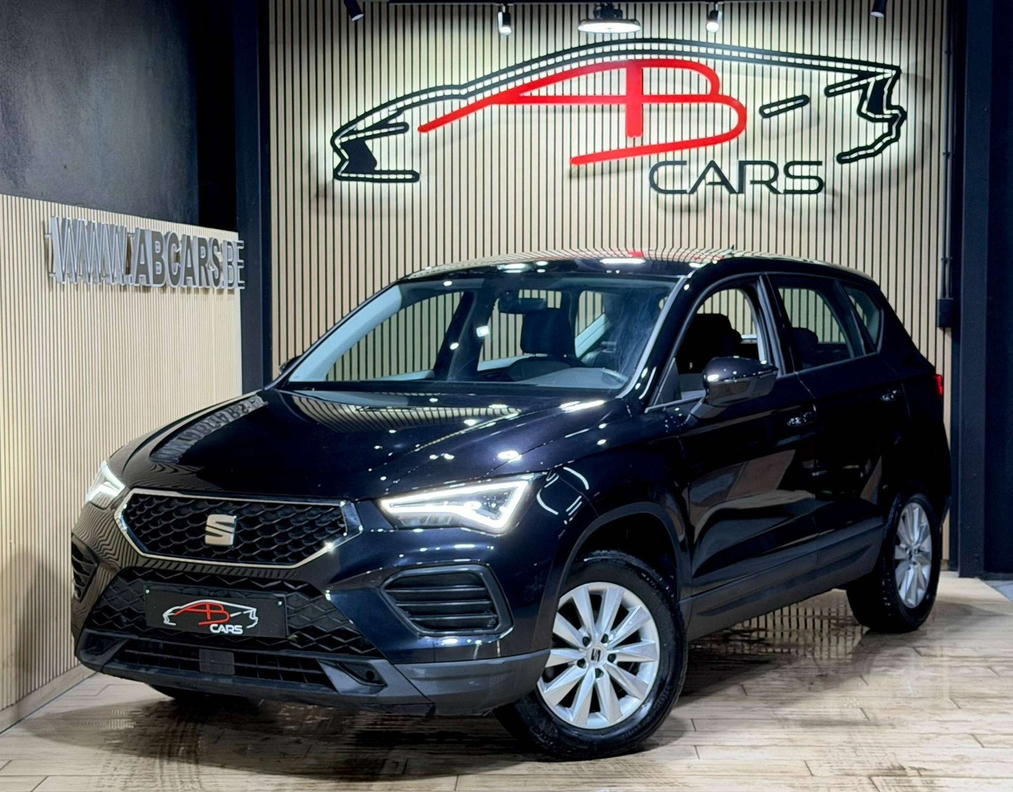 SEAT Ateca 1.0TSI * GARANTIE 12 MOIS *, Autos, 121 g/km, Achat, Ordinateur de bord, Euro 6