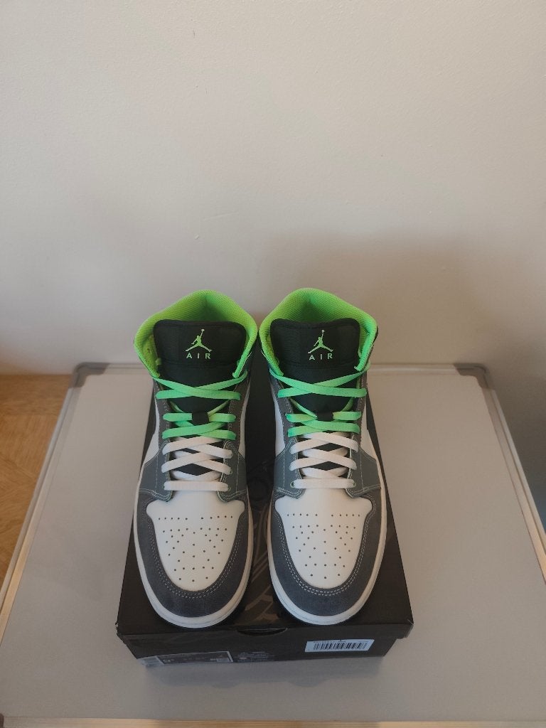 Air Jordan 1 Mid SE Casa 93 Seine-Saint-Denis (Size 43, Zwart, Nieuw, Ophalen of Verzenden, Sneakers