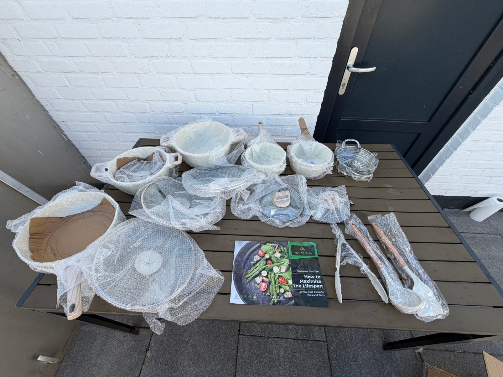 Just Perfecto Pannenset – Nieuw – 1 Pan Ontbreekt, Enlèvement ou Envoi, Comme neuf, Ensemble de casseroles