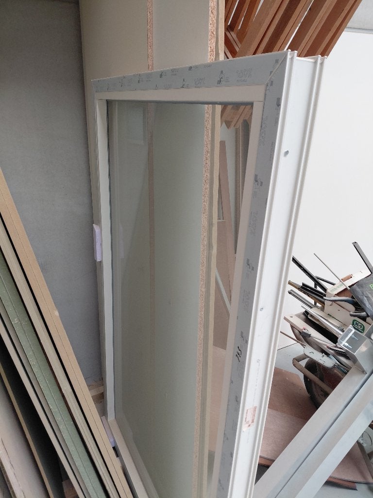 vensterraam, 75 à 150 cm, Synthétique, Enlèvement, Vitre comprise