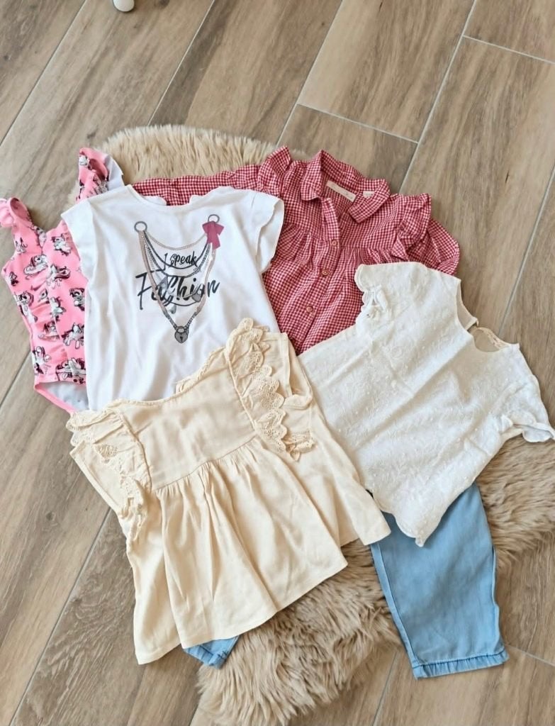 Lot de 6 Vêtements Fille 4-5 Ans Printemps/ Ete + 1 cadeau, Kinderen en Baby's, Ophalen of Verzenden, Zo goed als nieuw, Maat 104